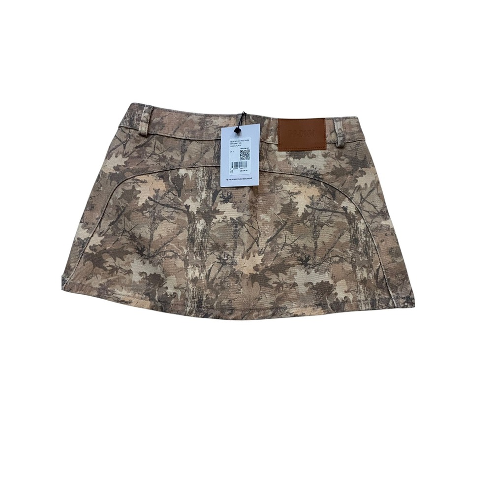 Redford Womens Mini Skirt Size 4 Camouflage Low Rise Y2K Streetwear NWT - Picture 3 of 5